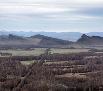 С первыми лучами.