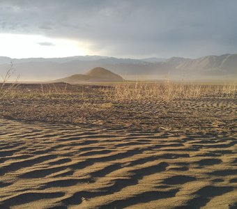 Пустыня в Туве