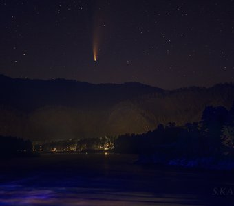 Комета Neowise  утром 17 июля 2020 года.