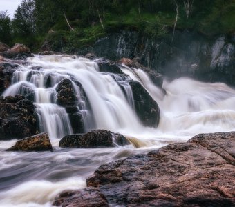 Водопад Мельничный