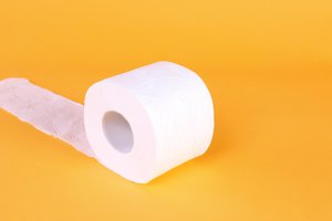 Что использовали люди в древности вместо туалетной бумаги?