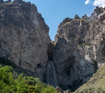 Водопад Сылтран-су