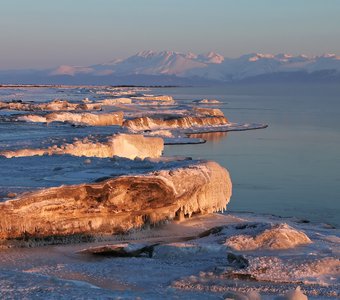 Песчано-ледяные волны Озера Байкал !