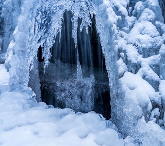 Сокровища ледяной пещеры