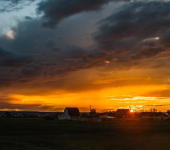 Закат в глубинке на р. Лена