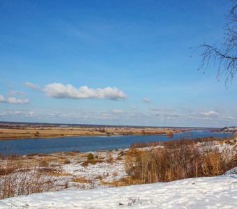 По есенинским тропинкам