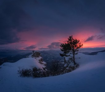 Закат на Демерджи.