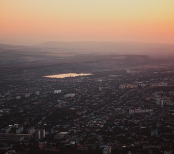 Город засыпает