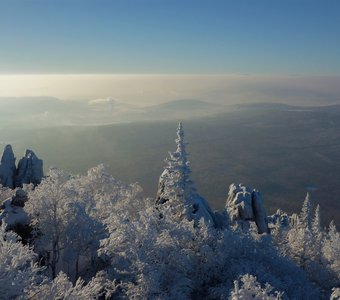 Зимнее море Уральской тайги