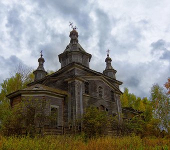 Деревянная церковь Архистратига Михаила