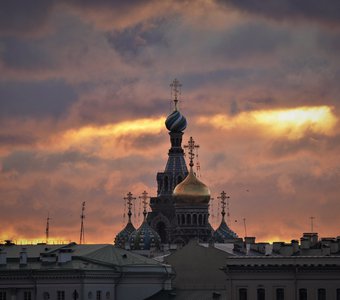 Октябрьский Восход Солнца над Спасом. 22 октября'21.