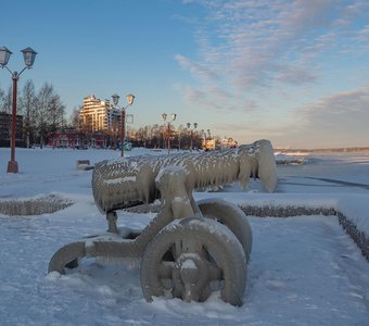 Морозное утро на набережной Петрозаводска