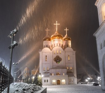 "Божественный свет"