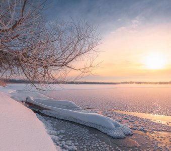 Скованная льдами