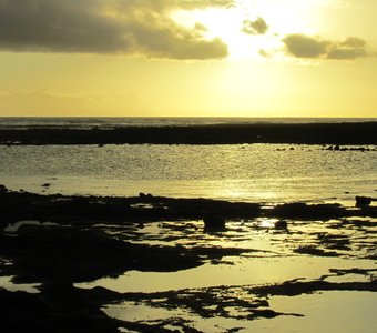 Закат на пляже Плая-де-лас-Америкас (Тенерифе)