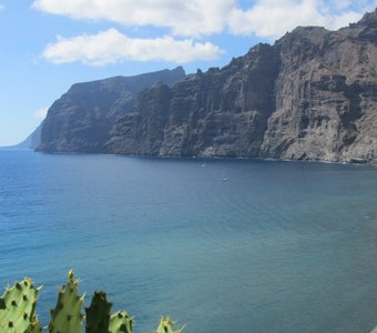 Скалы Лос Гигантес (Тенерифе)