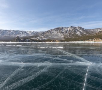 Байкальский лед.