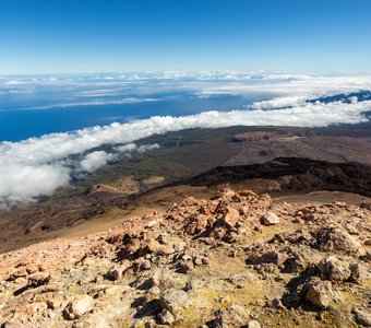 Между небом и землей