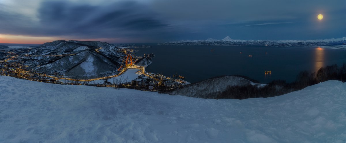 Петропавловск Камчатский Мишенская сопка ночь