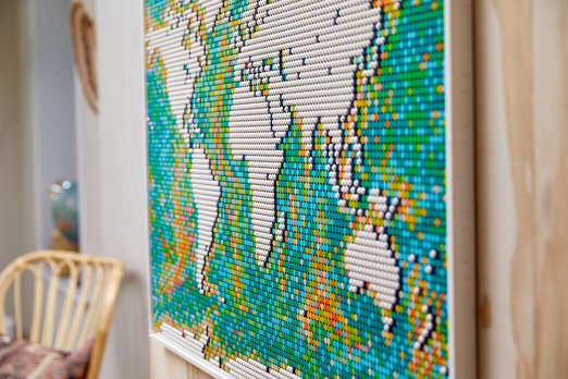 Самый большой набор LEGO в истории. Это карта мира из 11 695 деталей