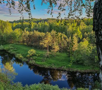 В 100 км от Пскова на реке Исса, там, где Сhilloutplanet фестиваль в России