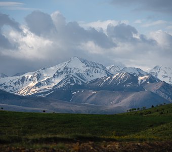 Кусочек кавказского хребта