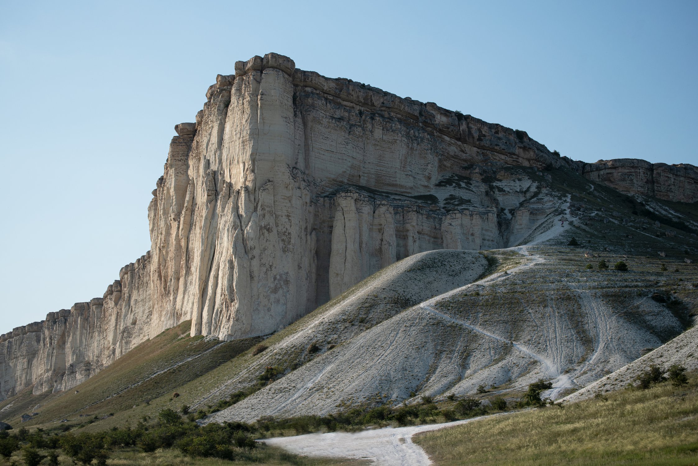 Белая скала