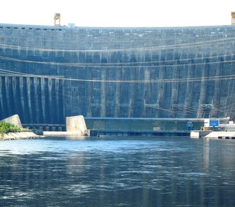 Саяно-шушенская ГЭС