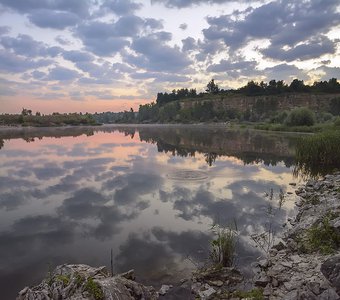 Светает.