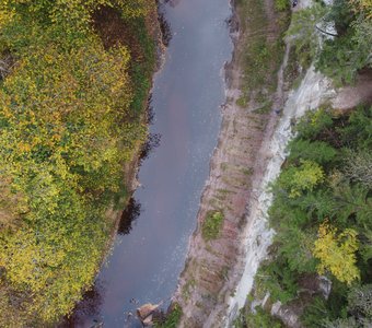 Вид с квадрокоптера на Каньон реки Ящера, Ленинградская область