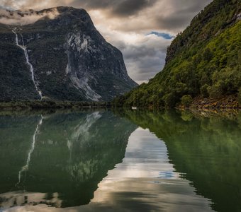 Норвежское горное озеро