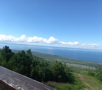 Вид на Байкал с горы Соболиной