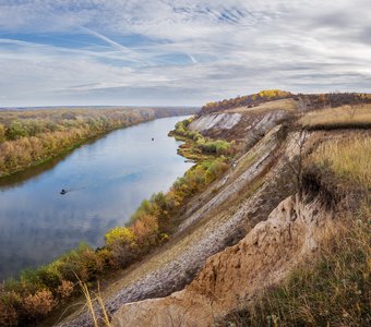 Дон в золотой оправе