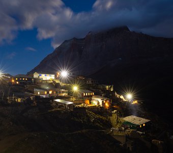 Ночь в селе Куруш, Южный Дагестан
