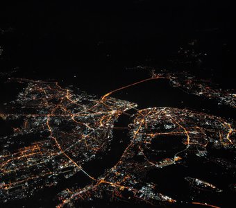Ночной Нижний Новгород из окна самолёта