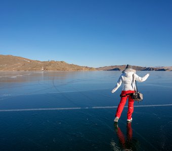 Walking on the Baikal ice