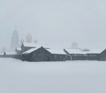Снегопад в Тульском кремле.