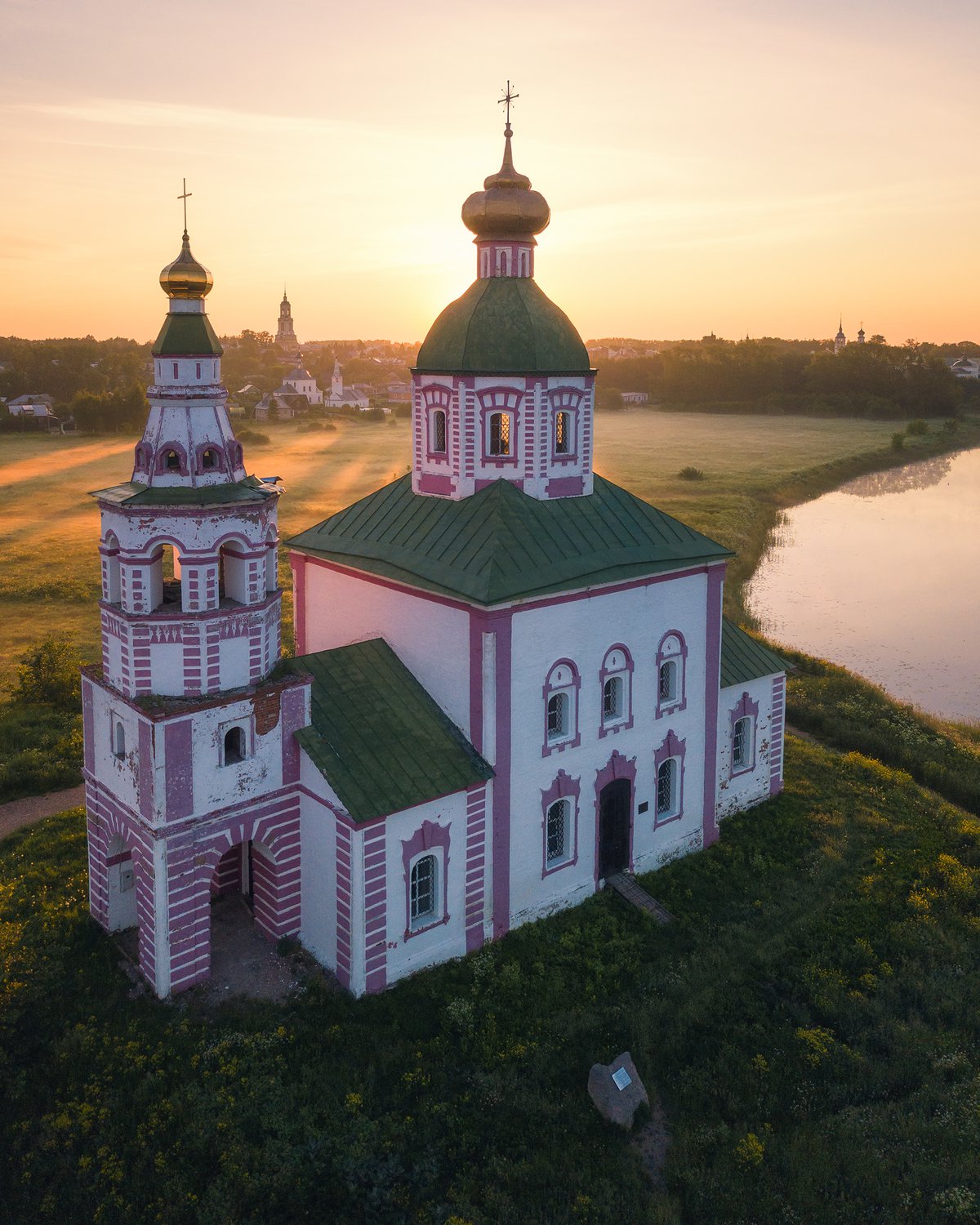 Крестовоздвиженская Церковь Суздаль