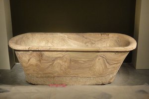 Откуда царь Ирод брал сырье для своих роскошных ванн?