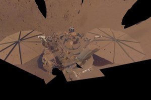 Посадочный модуль Mars InSight сделал прощальное селфи