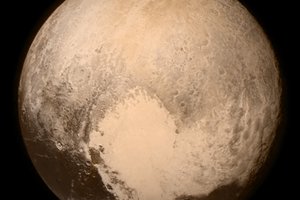Сколько лет требуется Плутону, чтобы совершить один оборот по орбите? Очень много