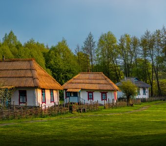Деревня Кострома в парке "Ключи"
