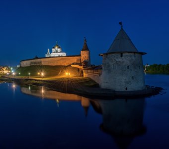 Псковский Кром (Кремль)