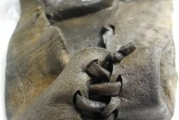 В Норвегии нашли самый древний ботинок. Ему 3000 лет
