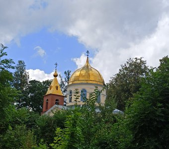 Храм в п. Орлино, Ленинградская область
