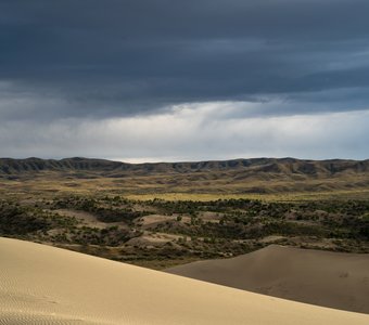 Песчаные дюны Тывы