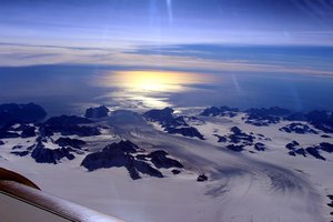 Гренландия потеряла за три дня 18 миллиардов тонн льда
