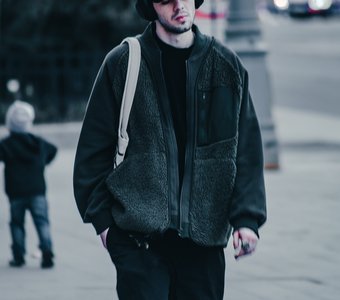 Музыка громче,глаза закрыты...