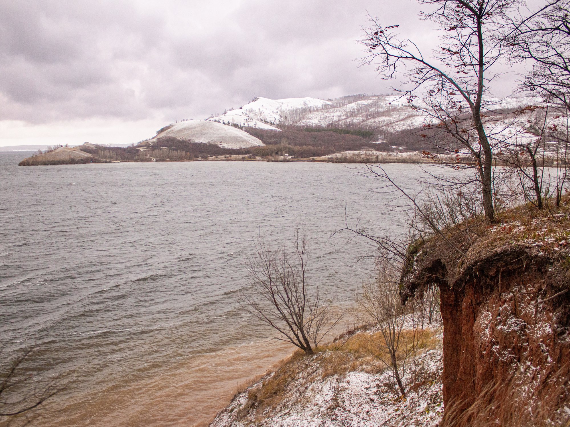 Волга в ожидании зимы
