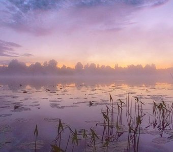 Рассвет на озере Долотцо